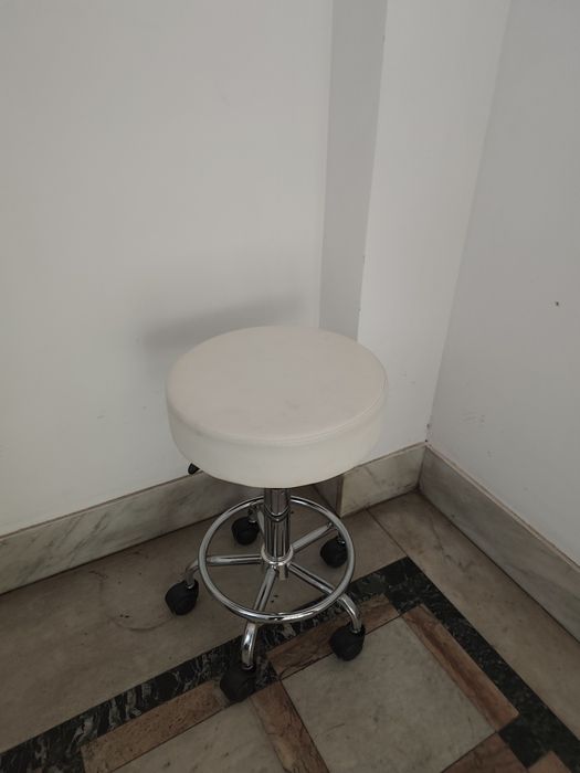 Set 2 scaune cu rotile