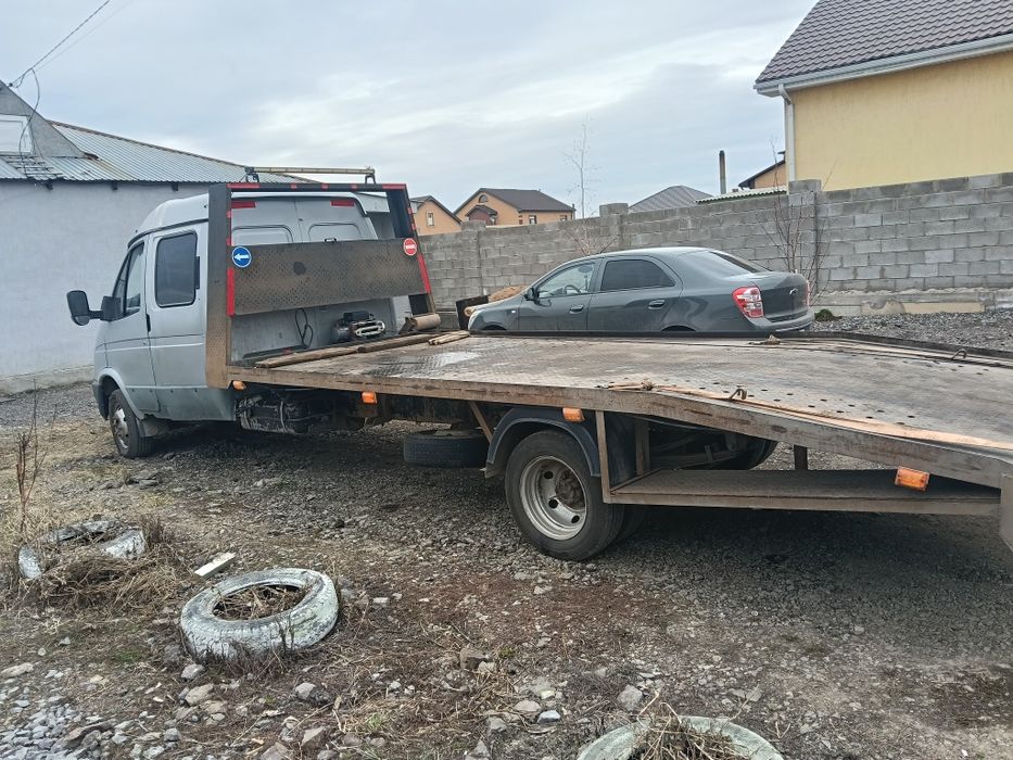 Продам эвакуатор