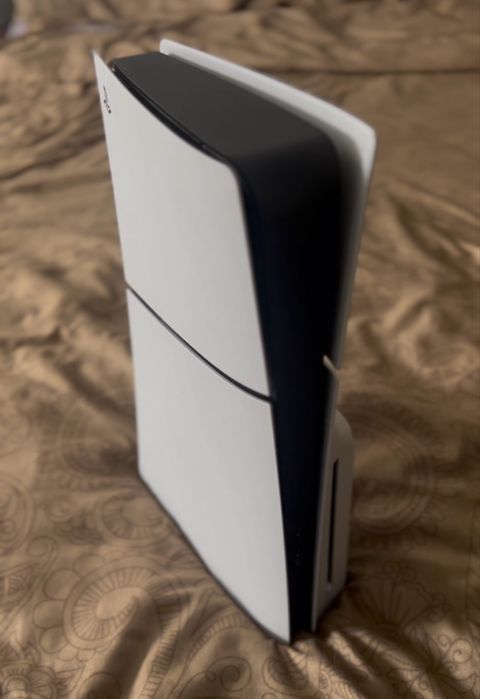 PS5 Slim Disc 1TB + Controller + FC24 + Garanție