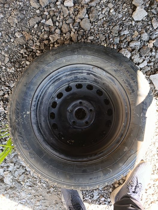 Продам диски на размер 15