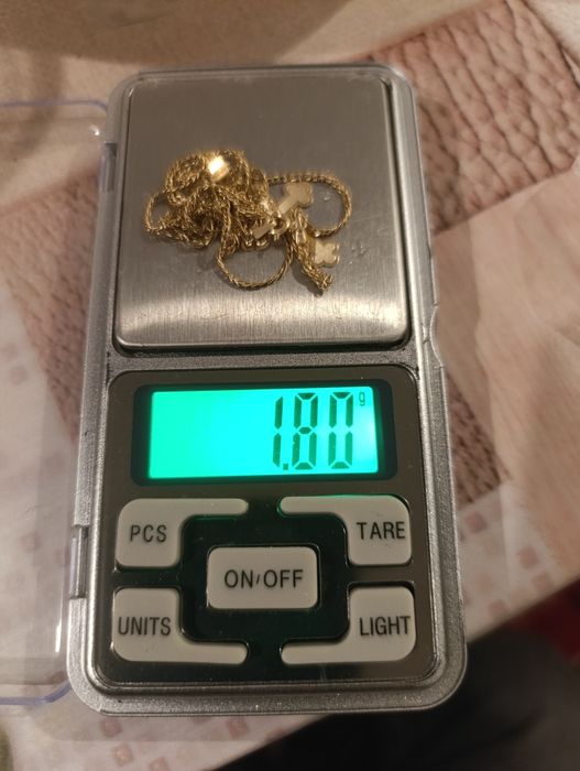 Златен кръст със синджир 14 карата 585