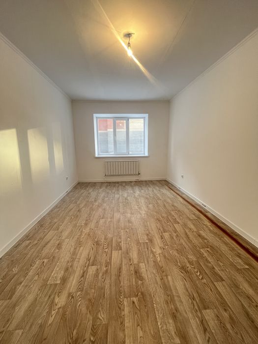 Срочно продам 3 х комн кв в районе Батыс2