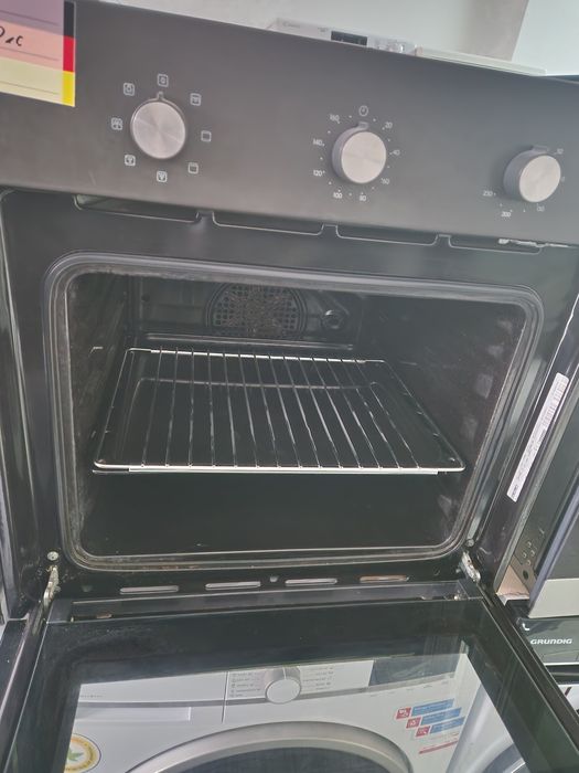 Фурна за вграждане Ikea Черна