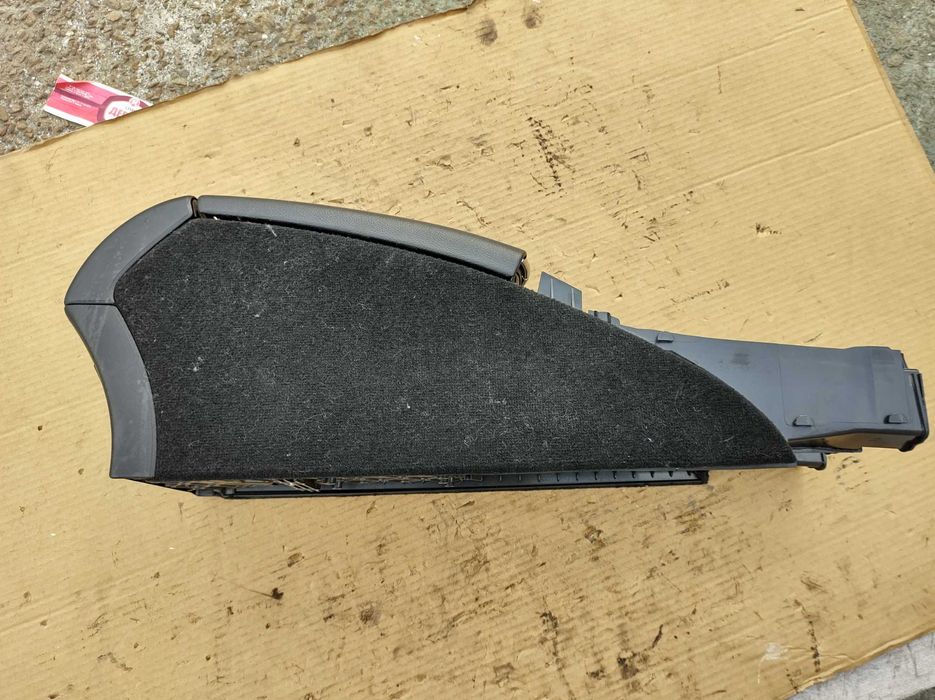 Подлакътник Барче Mercedes E class W211 V6 4matic Tmodel OM642