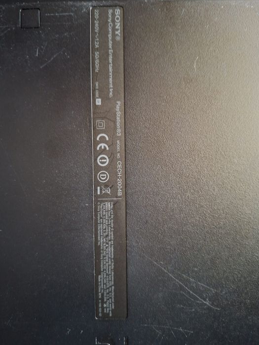 Vând PlayStation 3!