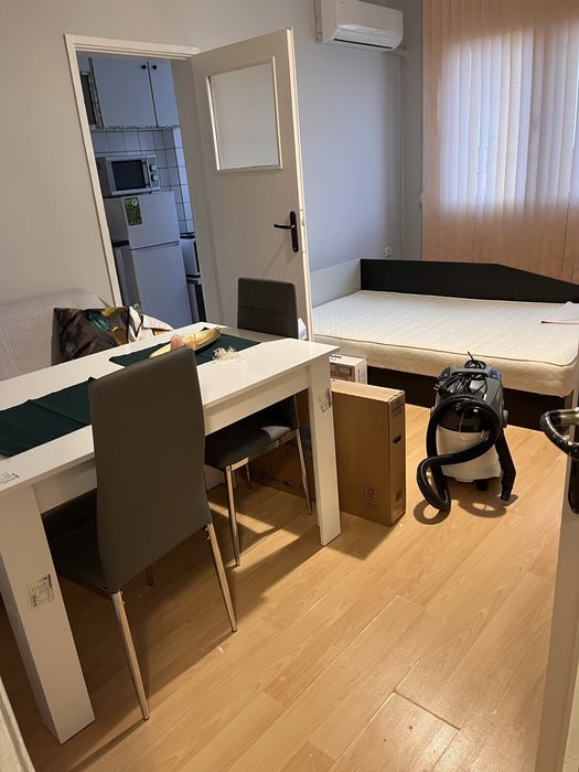 Дава се под наем Едностаен апартамент в с. Осетеново, Област Стара Загора - 38 кв.м за 198.9 € - Снимка #3