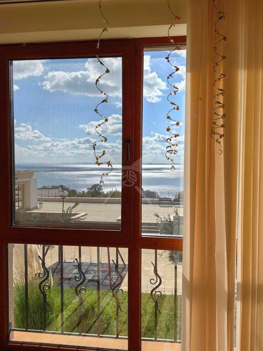 Продава се Тристаен апартамент в Свети Влас - 100 кв.м за 1268 €/кв.м - Снимка #2