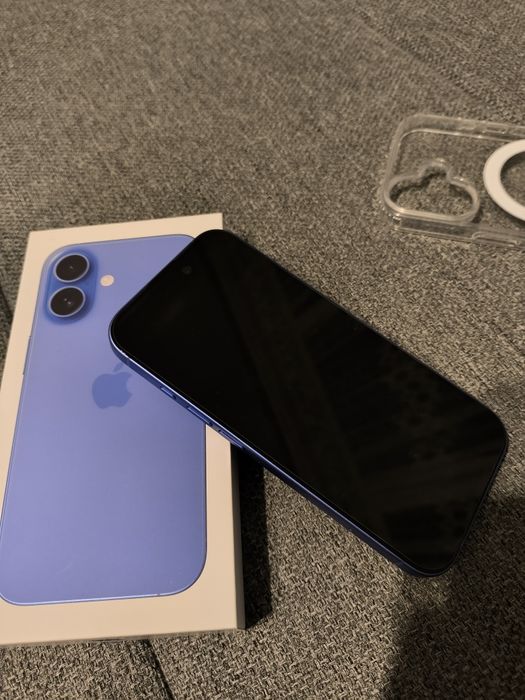 Iphone 16/128gb син