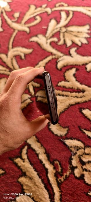 Xiaomi 12s ultra 12/256 GB  holat yangi 10/10