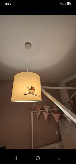 Lustra / candelabru camera copii