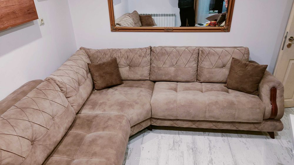 Ъглов двоен разтегателен диван