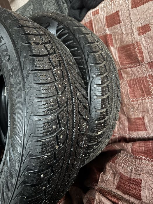 Продам комплект 4 шт резина стшипами