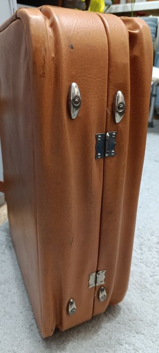 Советский чемодан в отличном состоянии