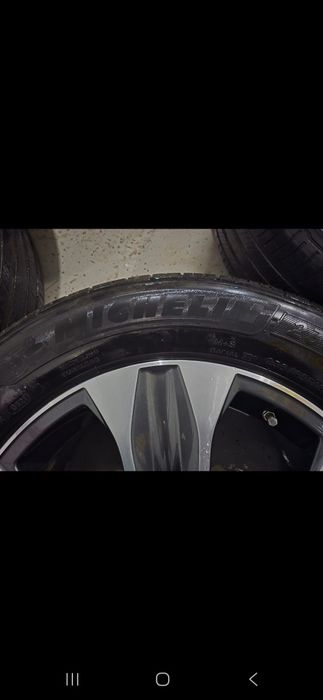 Michelin 235/65  R18