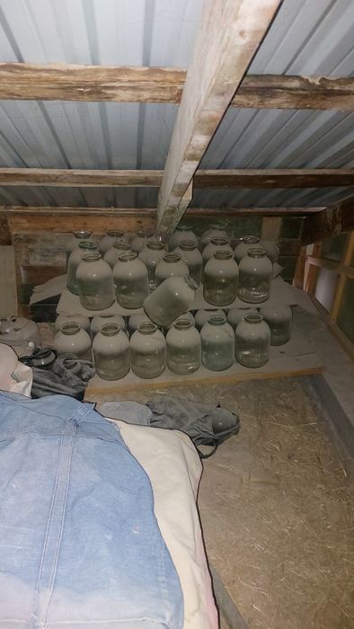 Продается банки 1 -3 литровые