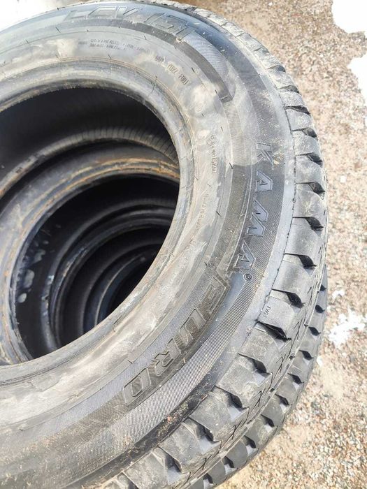 Продам шины 215/75 r16