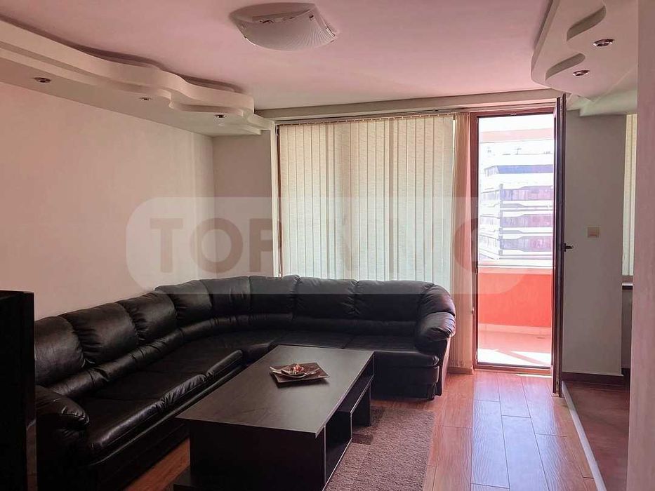 Продава се Двустаен апартамент в Варна, Левски - 73 кв.м за 1740 €/кв.м - Снимка #1