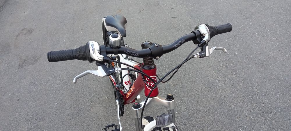 Pentru copii 8-11 ani Ghost 24