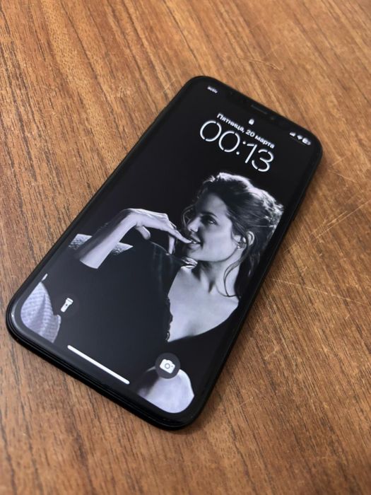 Продам айфон хр в идеале 64 гб