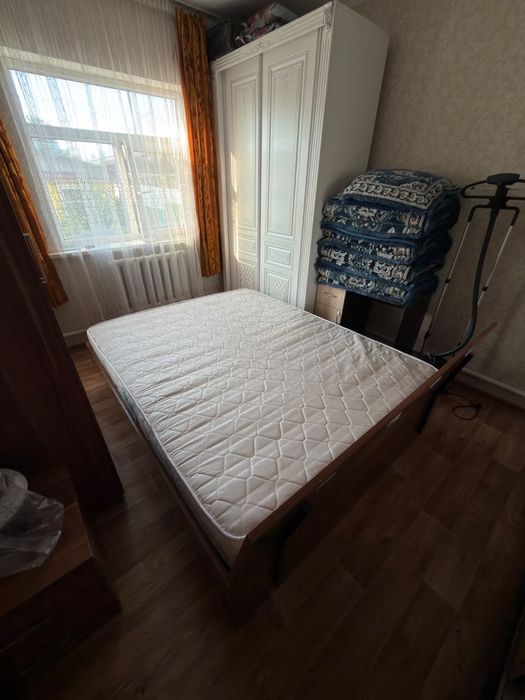 Кровать двух спальняя б/у
