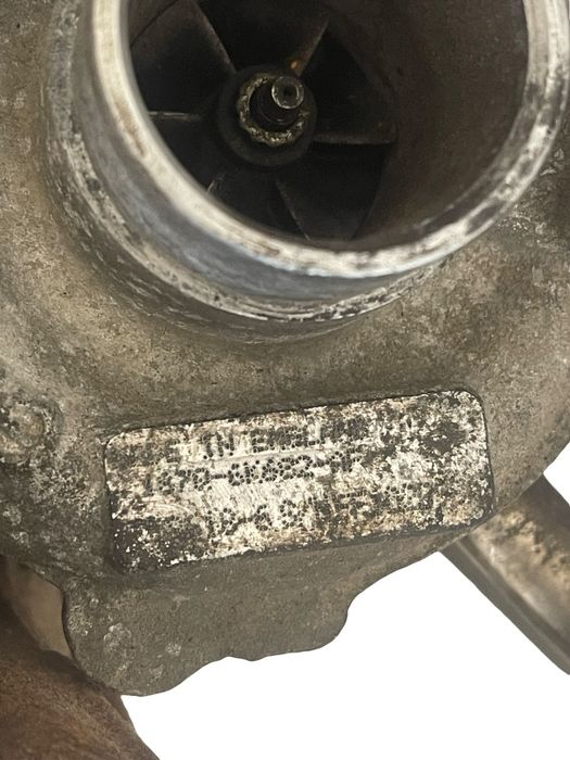 Turbina Ford Mondeo Iii B5Y 2000 - 2007 2.0 16V Tddi / Tdci D6Ba, Hjba, Hjbb, Hjbc 1S7Q-6K682-Af