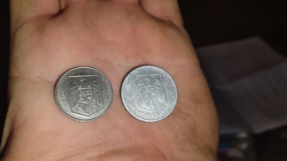 Moneda de 10 RON și monedă de 500 RON