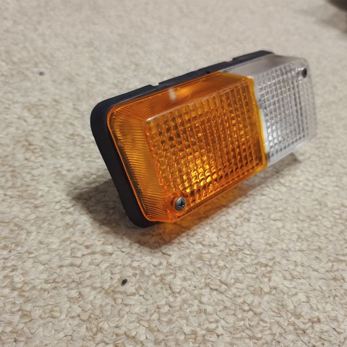 Lampa cu becuri Elba aro