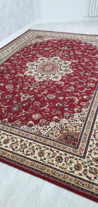 Продам ковёр качественный