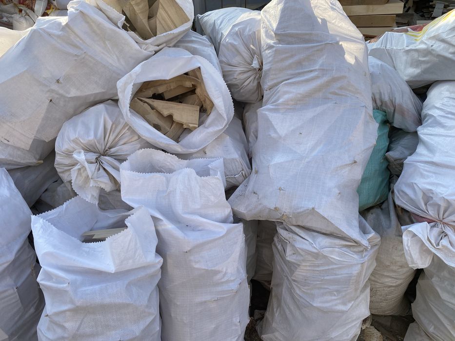 Дрова в мешках сухие