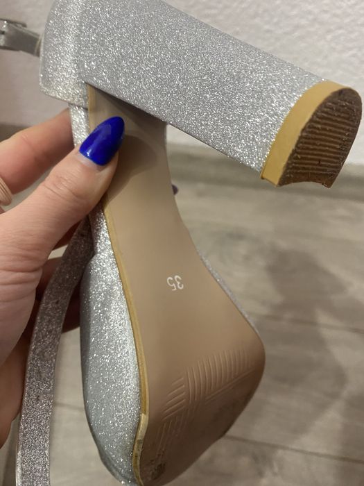 Официални обувки