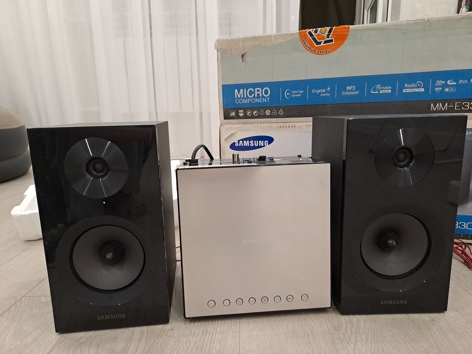 Музыкальный центр Samsung