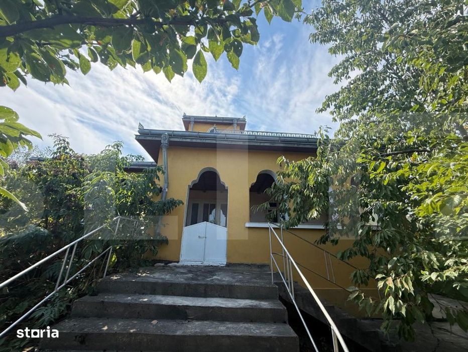 Casa individuala, 129 mp, teren 8379 mp , Loc. Șoldanesti, Com. Bland