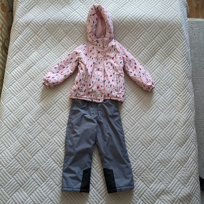 Куртки для девочки 6-8 лет