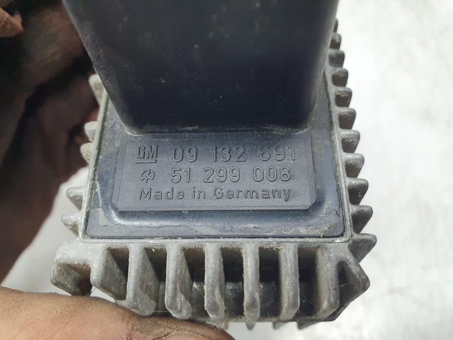 Releu bujii incandescente 09132691 Opel Astra H [2004 - 2007]