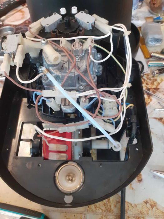 Всякакви ел.ремонти електроуреди инсталации,електроника и много др.