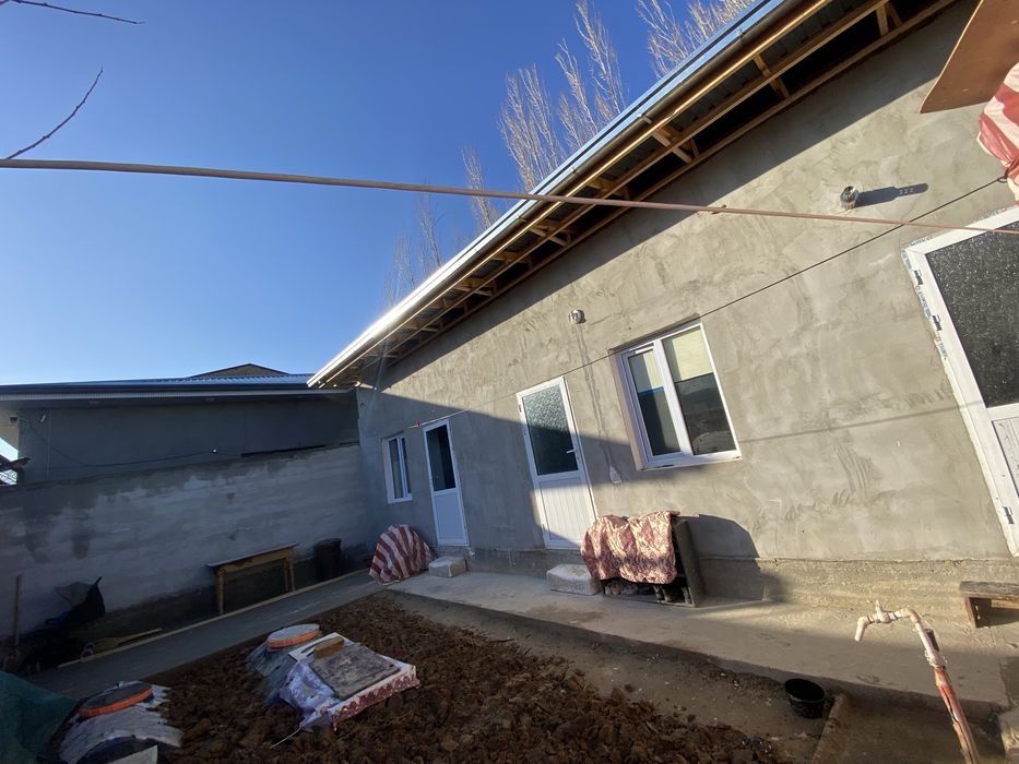 Uchastka tolabek sotiladi