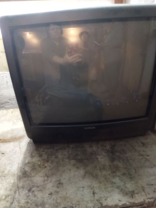 Продам телевизор SONY