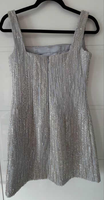 Официална  рокля