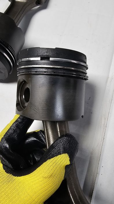 Бутала със биели бутало м57 m57 163кс 2.5д 2.5d 163