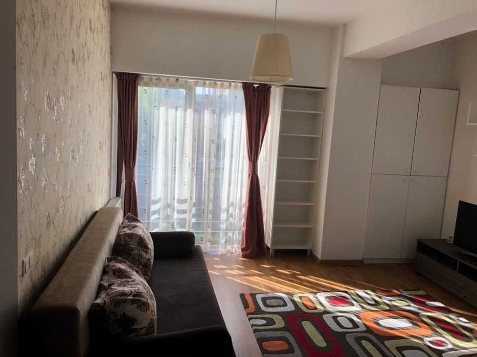 Închiriere apartament 2 camere, zona Calvaria, cu parcare, persoană fizică
