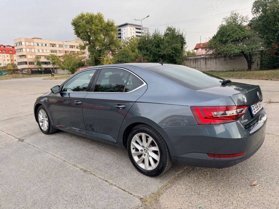 SKODA Superb 2018 — imagine 4