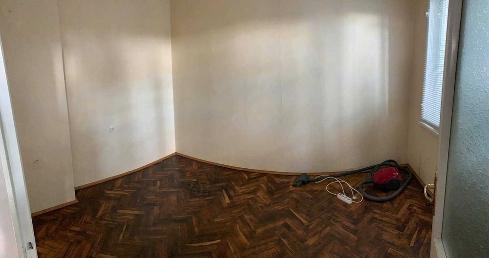 Дава се под наем Двустаен апартамент в Бургас, Възраждане - 55 кв.м за 229.5 € - Снимка #2