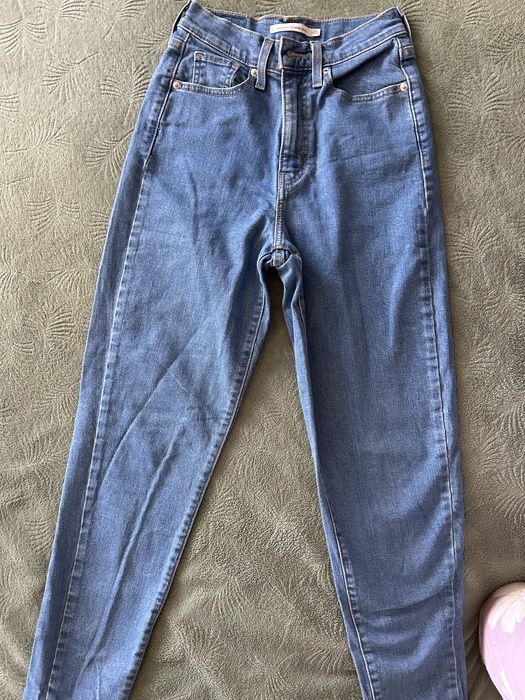 Дънки Levis mom jeans