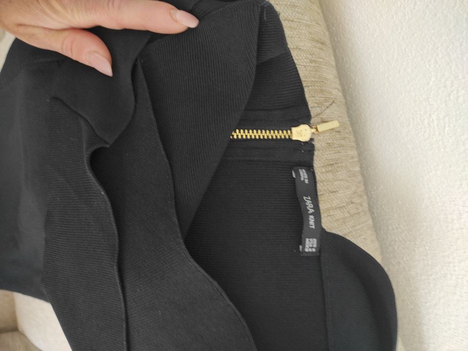 Zara rochie marimea s-m