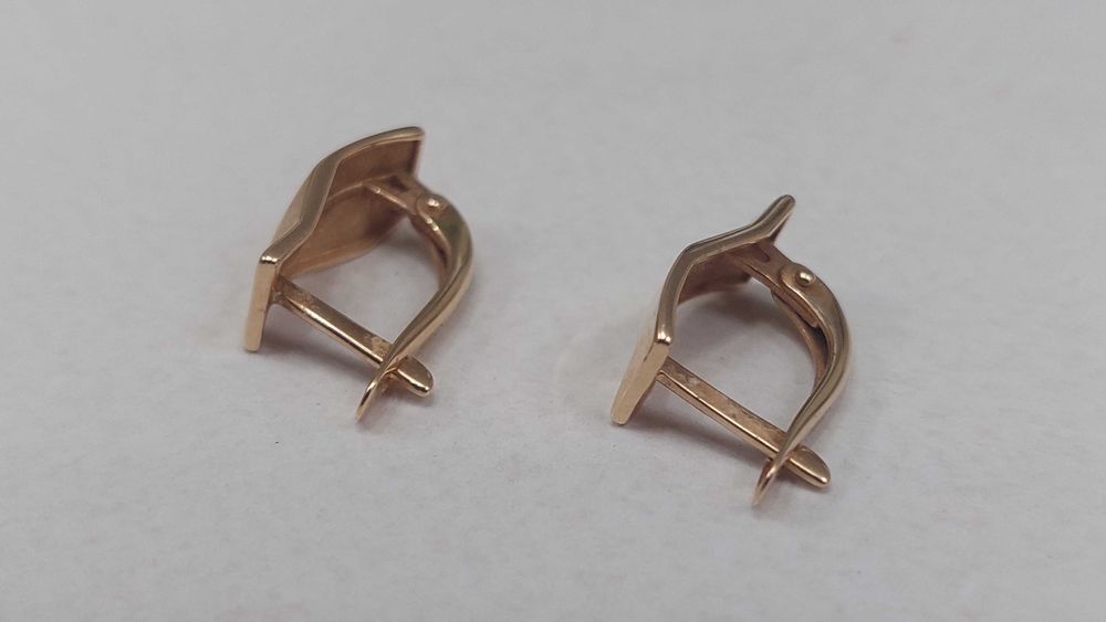 Золотые серьги 585
