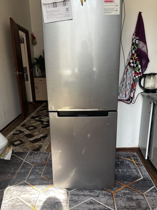 холодильник  в отличном состаянии