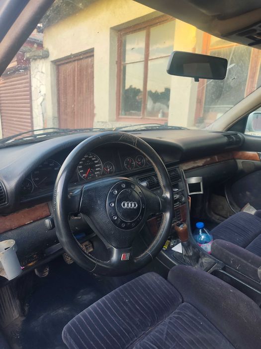 Кола за части Ауди 100 с4 2.3 бензин 93 година