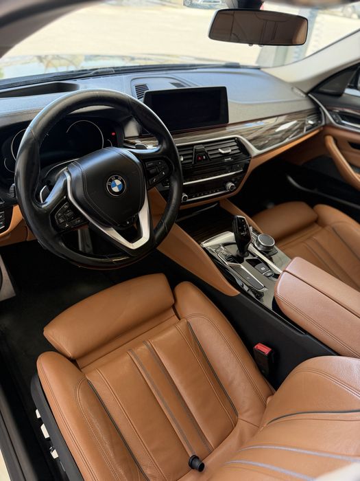BMW Seria 5 G30 520d xDrive Luxury Line 2018 | TVA Deductibil