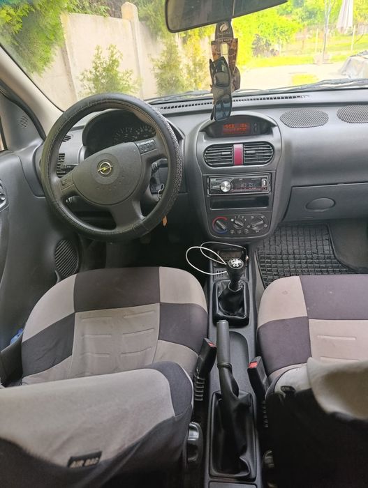 Opel CORSA C 1.3 CDTI -probleme cu volanta