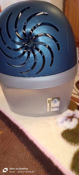 Vind umidificator de camera